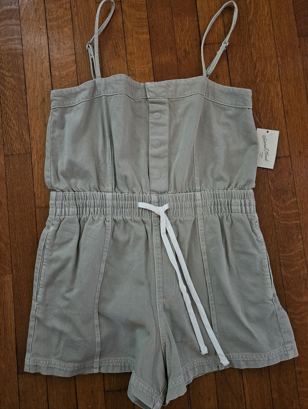 NWT- Womens Sz L Denim Khaki Romper w/adjustable straps and drawstring PTP=20